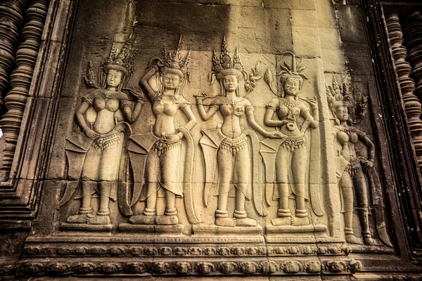 Cambodia angel sculpture in Angor Wat — Stock Photo, Image