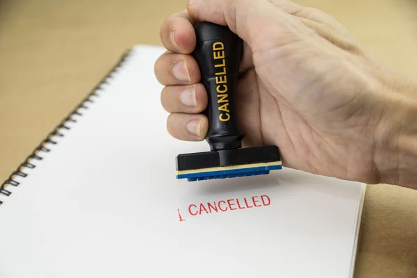 İptal ile beyaz kağıt üzerine damga