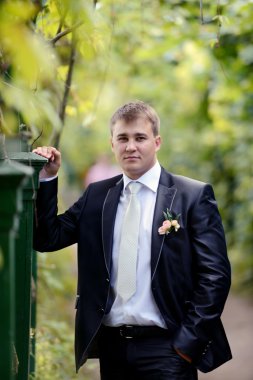 Yakışıklı damat takım Park