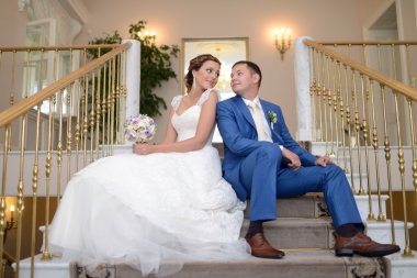 güzel gelin ve yakışıklı damat