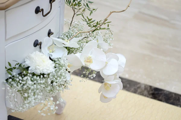 Décoration florale pour la célébration — Photo
