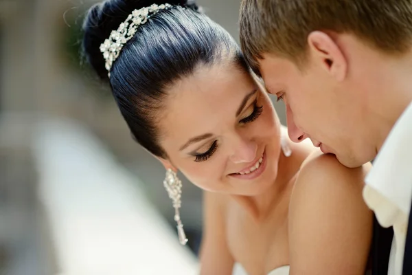 Hermosa pareja de boda —  Fotos de Stock