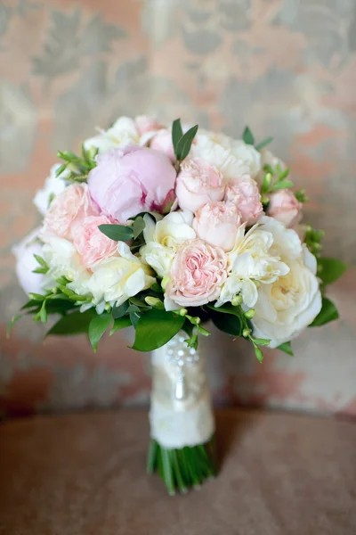 Beau bouquet de mariage — Photo