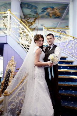 Güzel düğün çifti zarif iç