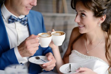 Evlilik çift kahve içme