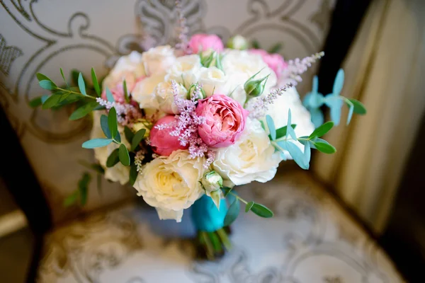 Bellissimo bouquet da sposa — Foto Stock