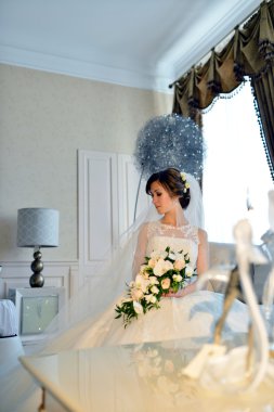 güzel bir gelin buketi ile