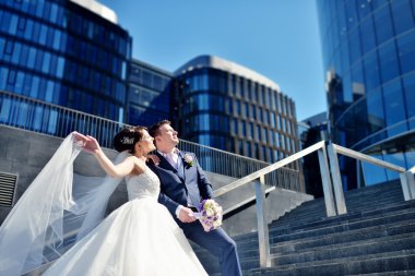 Güzellik gelinle damat