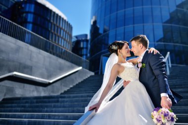 Güzellik gelinle damat