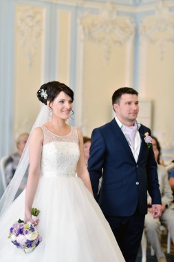 Güzellik gelin ve damat evlilik kaydetme