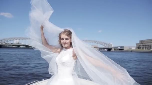 Mariée beauté sur yacht — Video