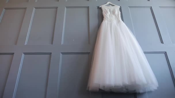 Vestido de casamento branco — Vídeo de Stock