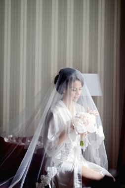 Güzellik gelin buketi ile