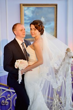 Evlilik çift kapalı