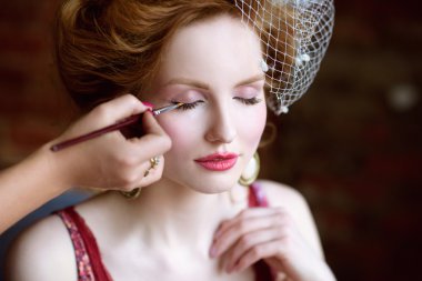 Bayan kırmızı iç çamaşırı