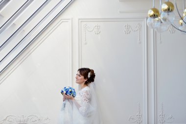 Güzellik gelin kapalı