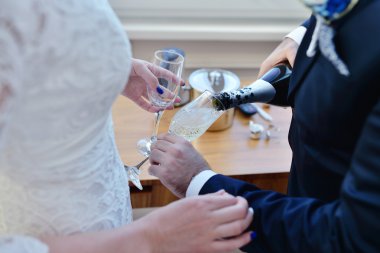 Çift dökme şampanya