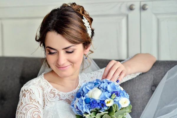 Beauty bride indoors — Stock Photo, Image