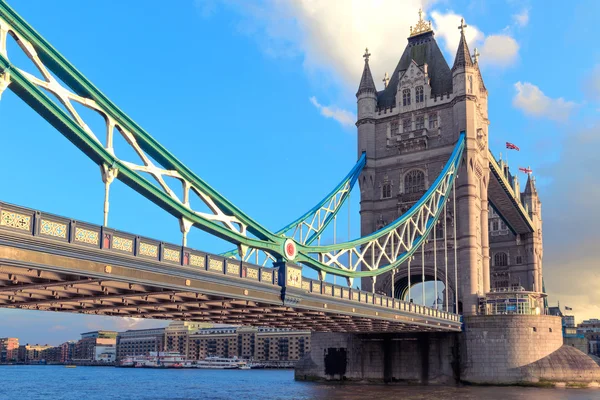 Tower Bridge At Dusk, Londres, Reino Unido — Foto de Stock