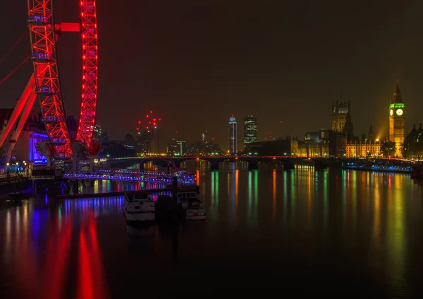 Paesaggio urbano di Londra di notte — Foto Stock