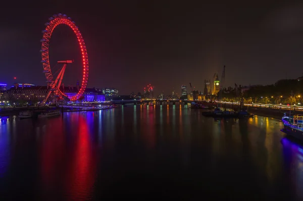 Paesaggio urbano di Londra di notte — Foto Stock