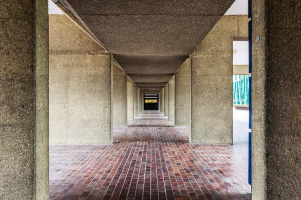 Pedestrian Hallway in the Barbican Complex — Stock Photo, Image