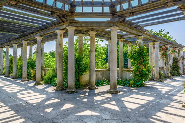 Hampstead Pergola dan Hill Garden — Stok Foto