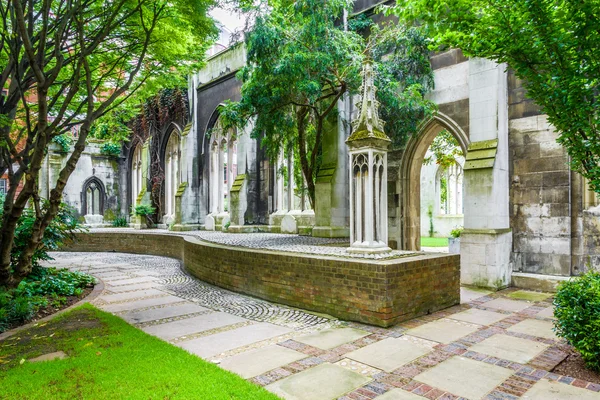 St. Dunstan-in--Doğu