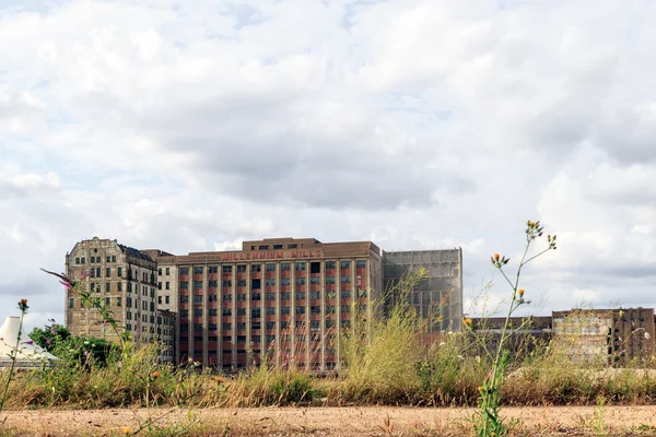 Millennium Mills in London — Stock Photo, Image