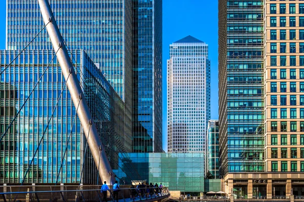 South Quay Footbridge in Canary Wharf — Stock Photo, Image