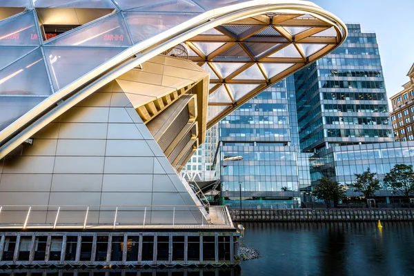 Crossrail Place à Canary Wharf — Photo