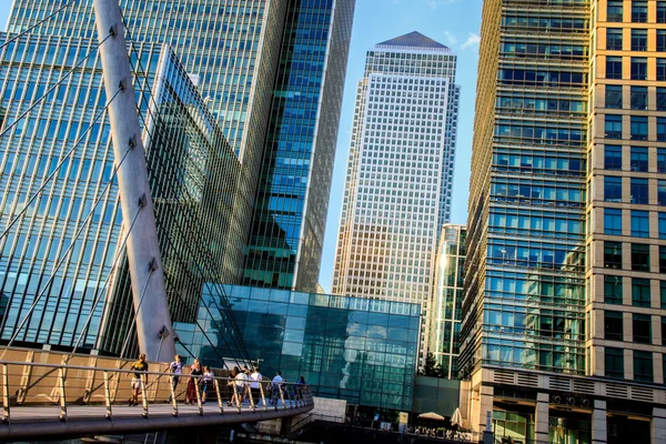 South Quay Footbridge in Canary Wharf — Stock Photo, Image