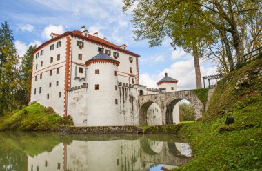Sneznik Kalesi, Slovenya
