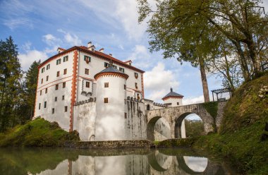 Sneznik Kalesi, Slovenya