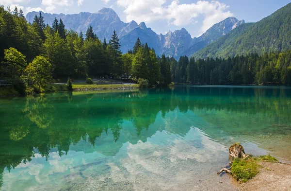 Laghi di fusine / Fusine jezior / Belopeska jezer, Włochy — Zdjęcie stockowe