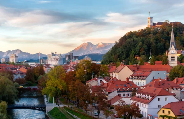 Zonsondergang in Ljubljana, Slovenië — Stockfoto