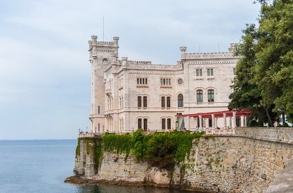 Miramare castle, Trieste, Italy. — Stock Photo, Image