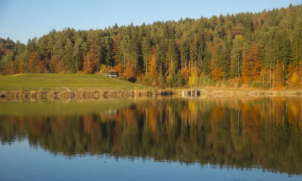 Gradisko 湖，Lukovica 斯洛文尼亚 — 图库照片