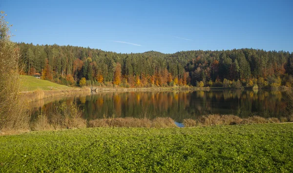 Lago Gradisko, Lukovica, Eslovénia — Fotografia de Stock