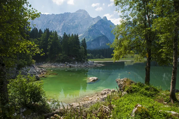 Laghi di fusine / Fusine lakes, Itália — Fotografia de Stock