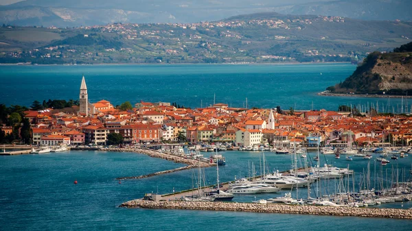 Cidade Izola, Eslovênia — Fotografia de Stock