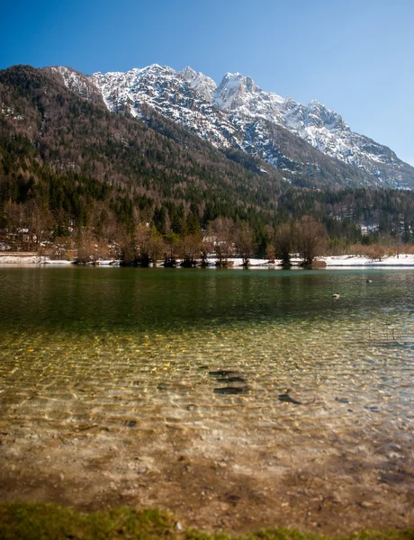 Jasna lake, Kranjska gora, Eslovénia — Fotografia de Stock