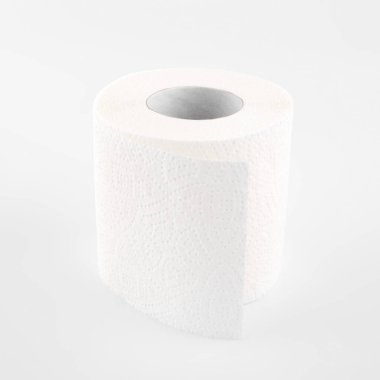 Kağıt havlu rulosu beyaz arka planda izole edilmiş. Tuvalet kağıdı rulosu.