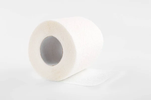 Papírové Ručníky Role Izolované Bílém Pozadí Role Toaletního Papíru — Stock fotografie