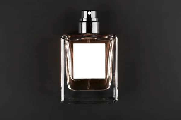 Egy Üveg Parfüm Teljes Üveg Parfüm Sötét Háttérrel — Stock Fotó