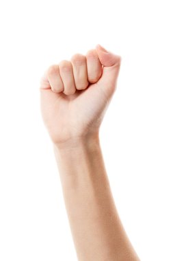 Kadın eli beyaz arka planda izole edilmiş. Beyaz kadının elinde semboller ve jestler var. Yumruk