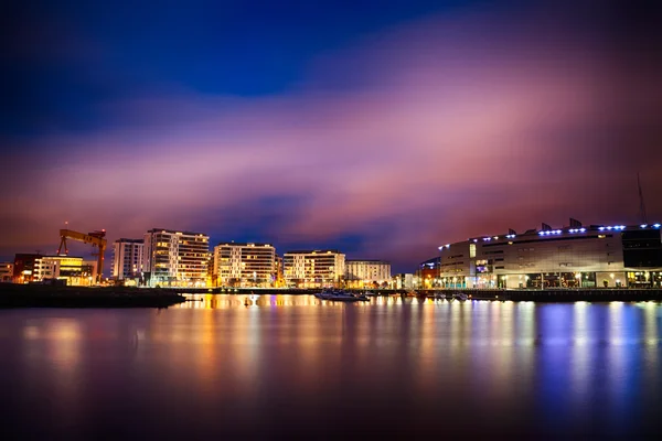 Belfast Waterfront Cityscape — Fotografia de Stock
