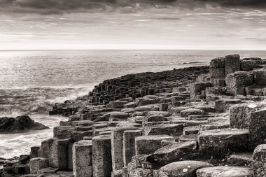 Giants Causeway gün batımında