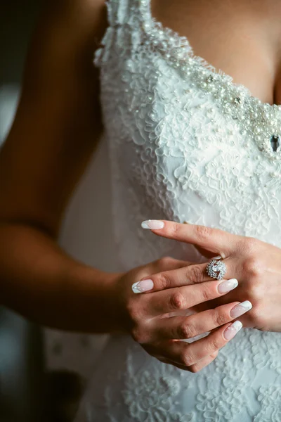 La mariée le jour de son mariage le matin — Photo