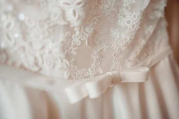 Belle robe de mariée — Photo